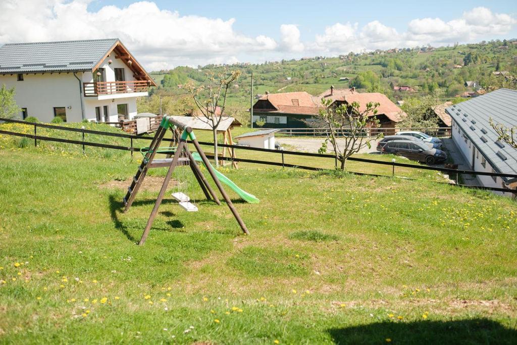 Pensiunea La Maison Hotel Bran  Buitenkant foto