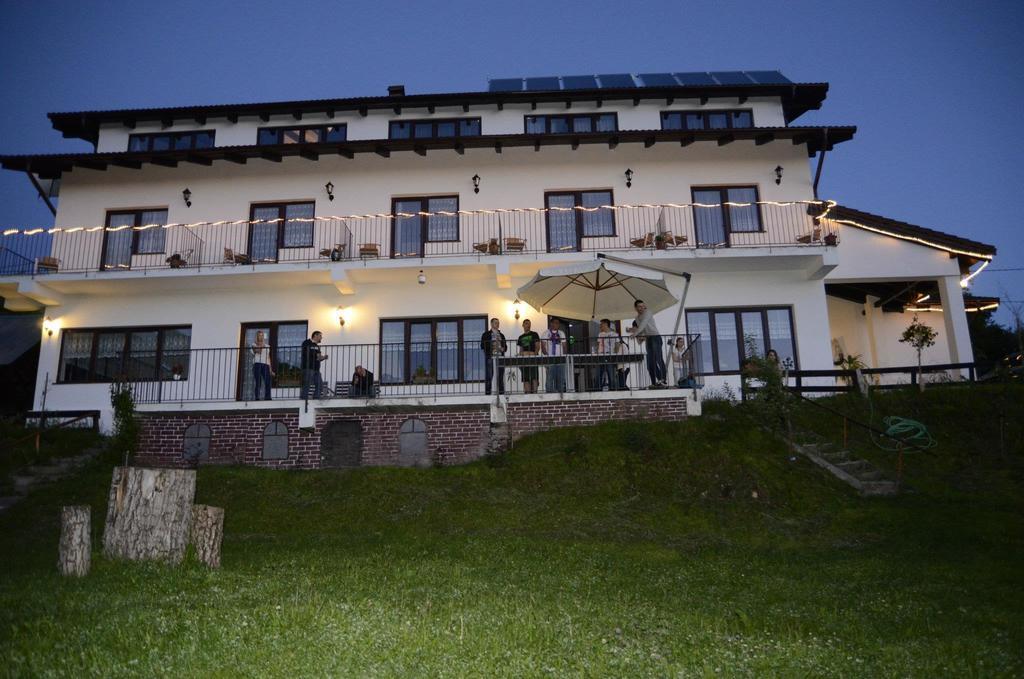 Pensiunea La Maison Hotel Bran  Buitenkant foto